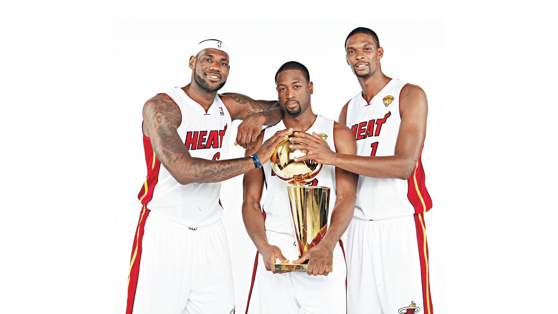 _篮网团队配合天衣无缝，稳占联盟龙头位置_，篮网阵容强大